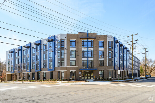 Front - Dix Street Residences