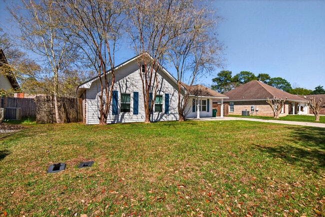 Photo - 15116 Rosewood St House