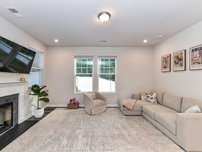 Photo - 5661 De Vere Dr Townhome