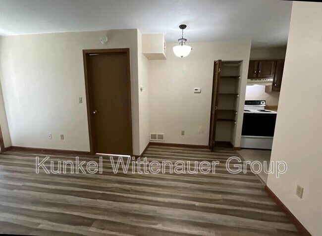 Foto del edificio - 14 Pepperwood Ct