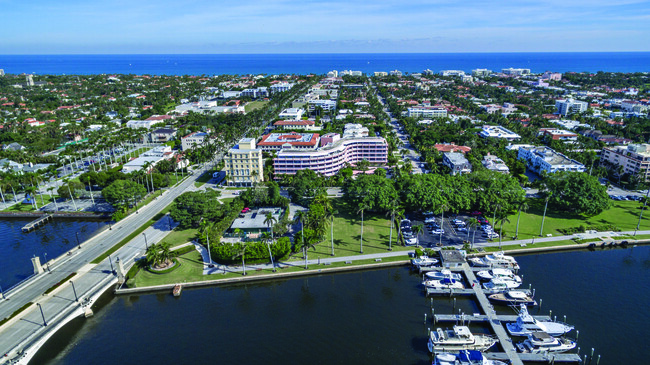 Building Photo - 315 S Lake Dr