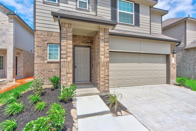 Building Photo - 2915 Orchid Ranch Dr