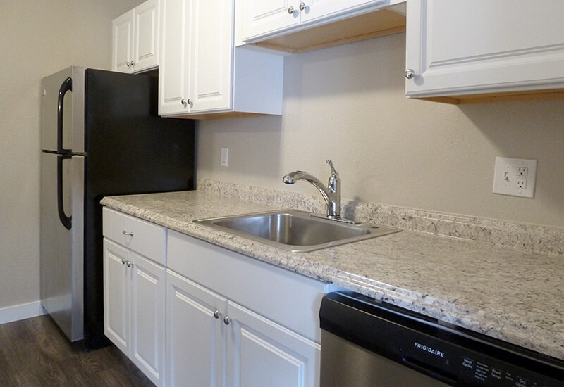 Foto principal - 1852 S Wadsworth Blvd