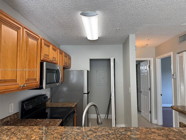 Building Photo - 12136 St.Andrews Place, Miramar, FL 33025 ...