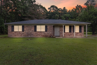 Building Photo - 3523 York Rd