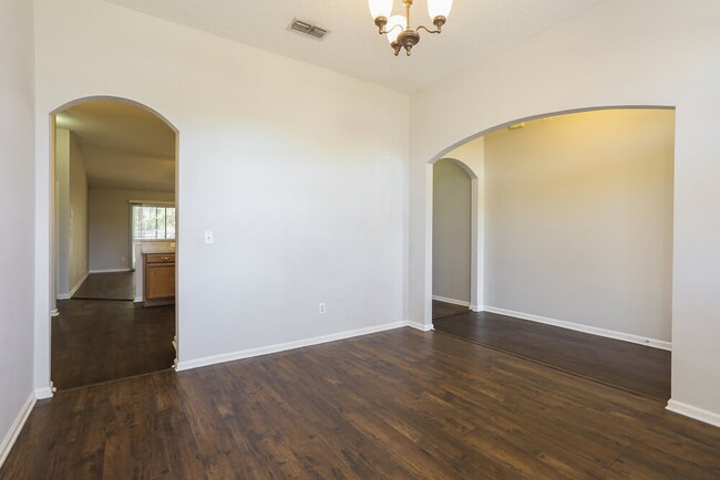 Foto del edificio - 2944 Jubilee Ln