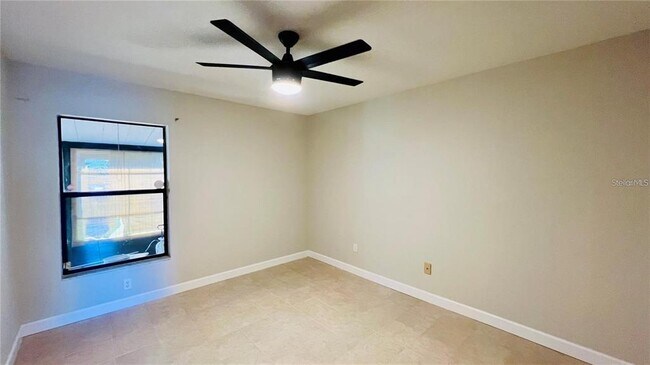 Foto del edificio - 2531 King Oak Cir