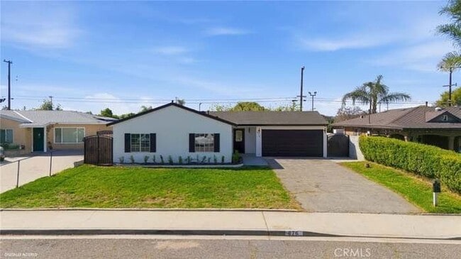 Building Photo - 876 Telamon Ln