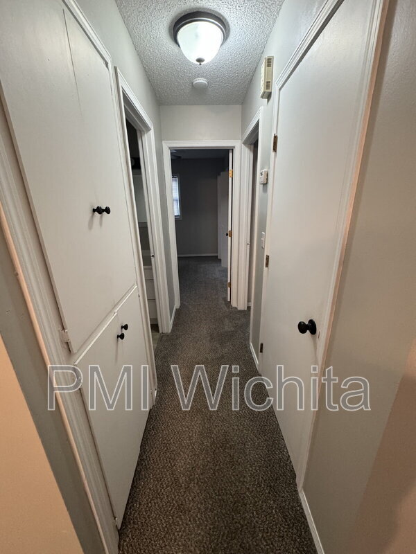 Building Photo - 2152 Santa Fe S
