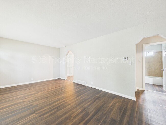 Foto del edificio - 7426 Indiana Ave