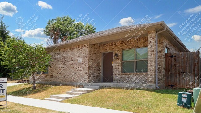 Foto del edificio - 2 br, 2 bath Duplex - 232 Stewart Bend Ct A A