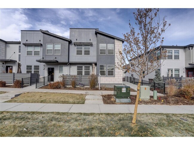 Exterior - 16061 Bolling Dr