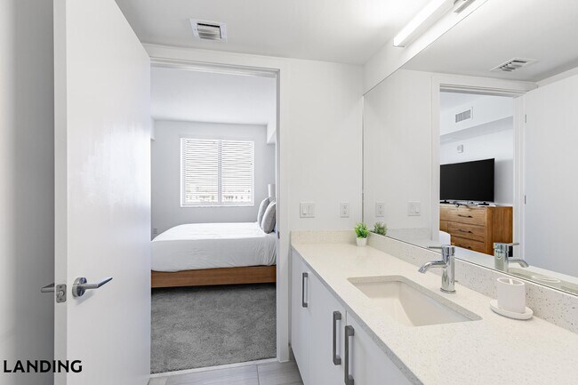 Foto del edificio - 200 NE 1st Ave