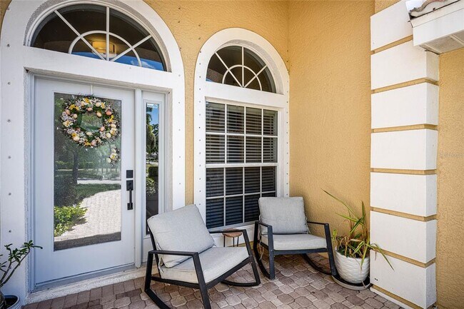 Building Photo - 956 Scherer Way