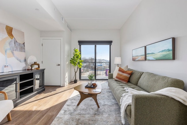 Interior Photo - Lofts on Grove