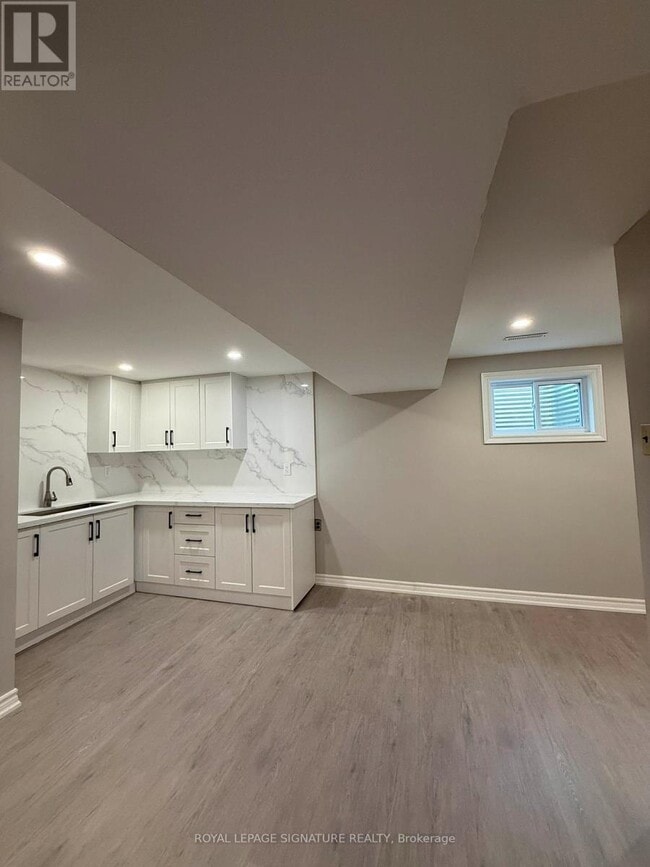 Building Photo - 4327 Burnaby Ct