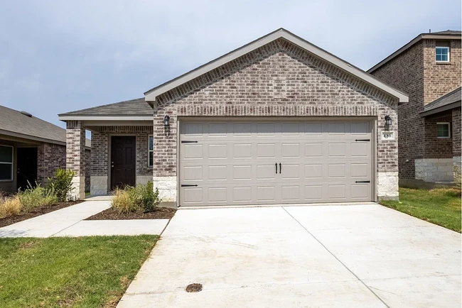 Building Photo - 486 Lake Erie Dr