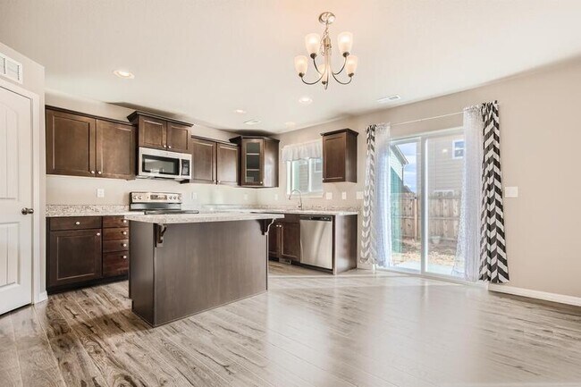 Building Photo - 11481 Moonrock Heights