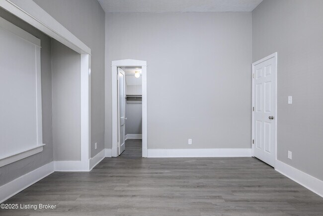 Foto del edificio - 1701 Hale Ave