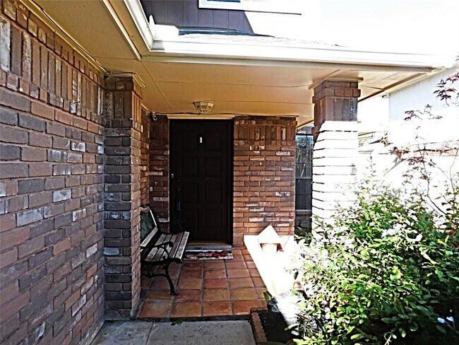 Foto del edificio - 13942 Plantation Valley Dr