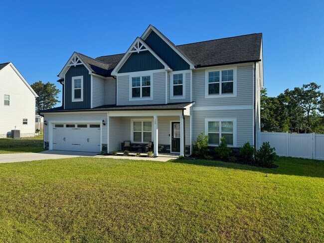 Foto del edificio - Spacious 4 Bed 3 Bed Home in Pine Forest School District