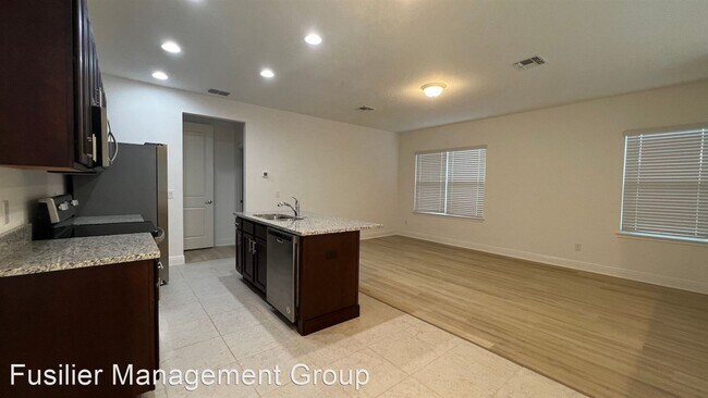 Building Photo - 1 br, 1 bath House - 14667 Englert Alley