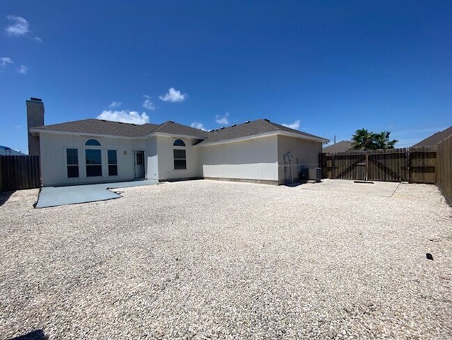 Foto del edificio - AFFORDABLE ISLAND LIVING!