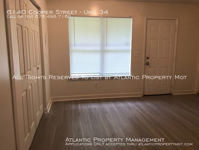 Foto del edificio - 6140 Cooper St