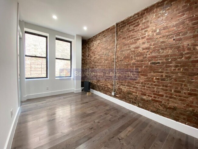 Foto del edificio - 3620 Broadway