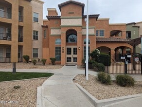Building Photo - 14575 W Mountain View Blvd