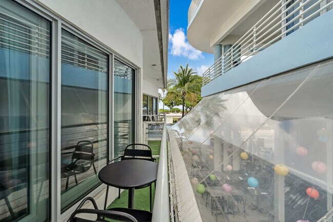 Foto del edificio - 1036 Ocean Dr