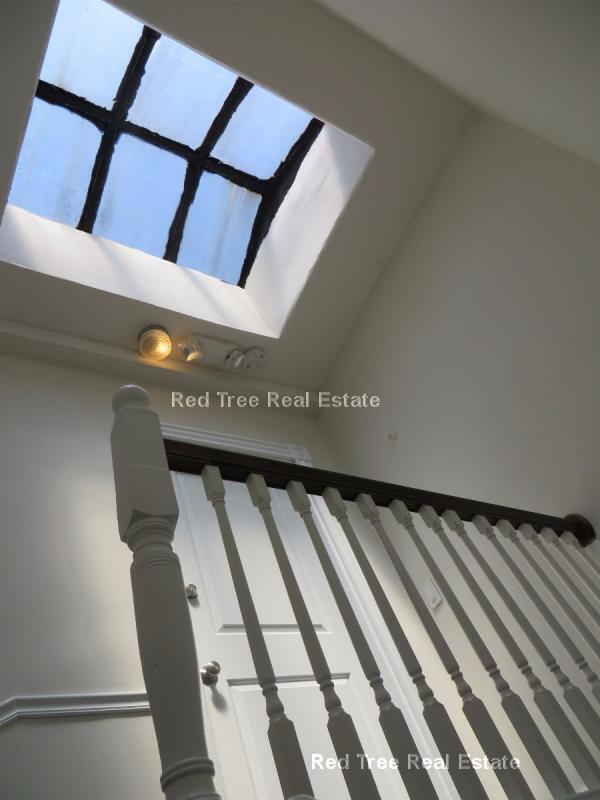 Foto del edificio - 49 St Germain St