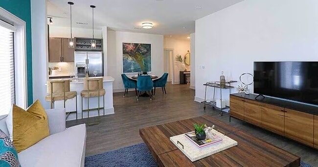 Building Photo - Now Offering Up to 8 Weeks Free Rent!