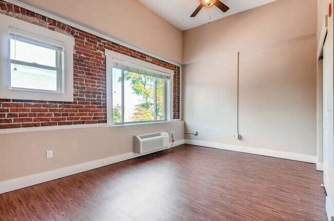 Foto del edificio - The Detroit