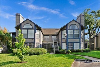 Building Photo - 966 Helmsley Ct