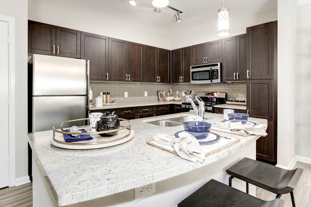 The Enclave at Potomac Club Apartments Woodbridge, VA