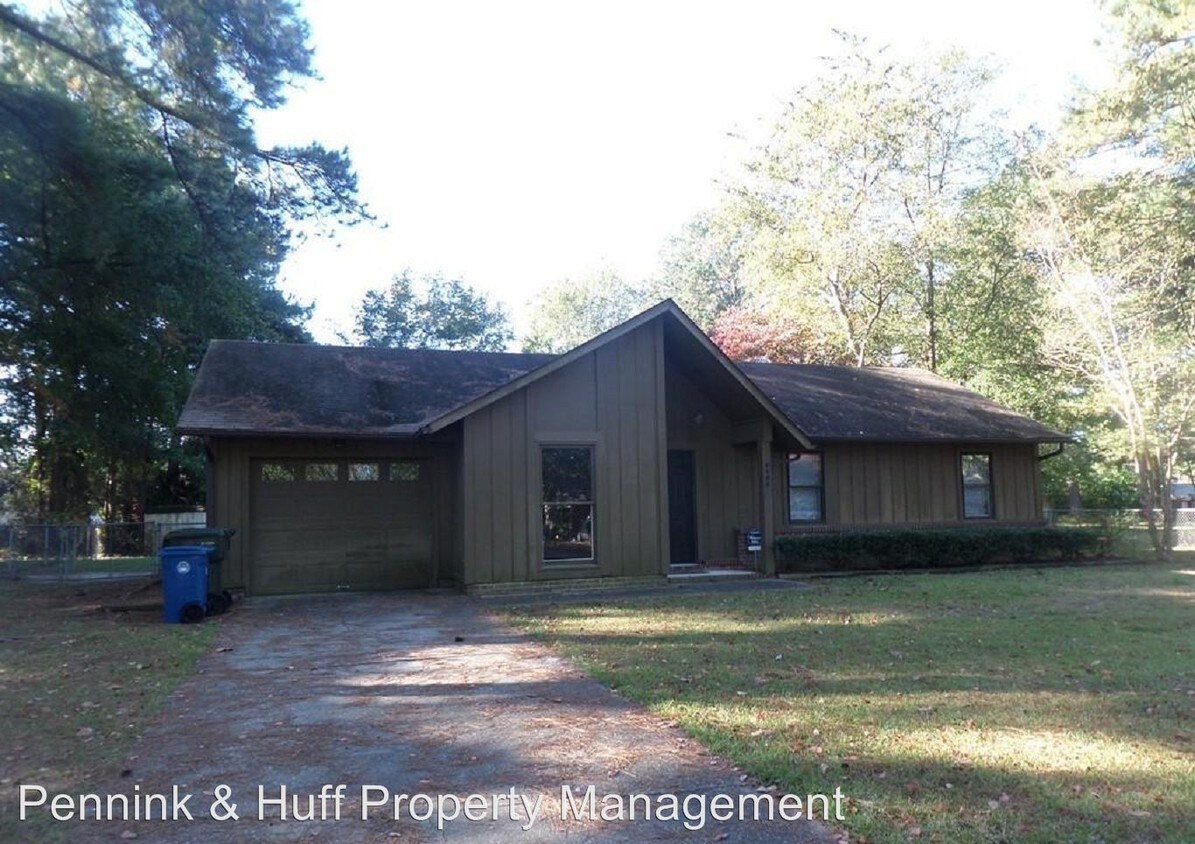 Primary Photo - 6405 Barwick Dr