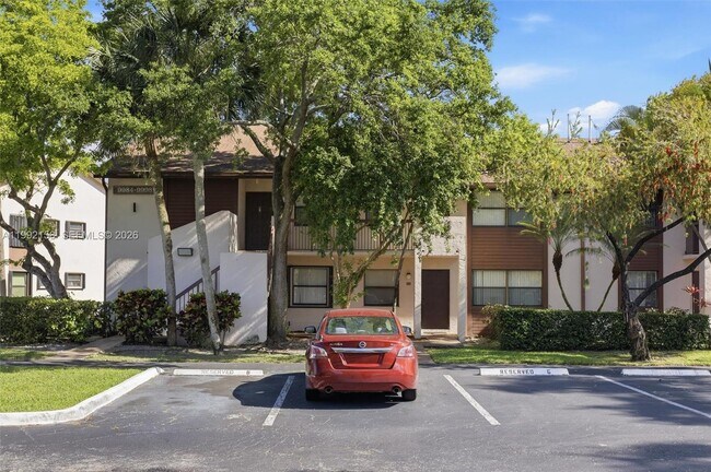 Foto del edificio - 9994 Nob Hill Ct