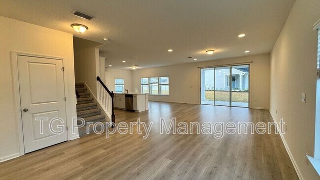 Foto del edificio - 117 Crew Ct