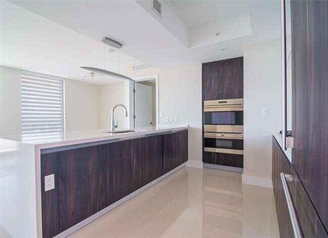 Foto del edificio - 1180 N Federal Hwy