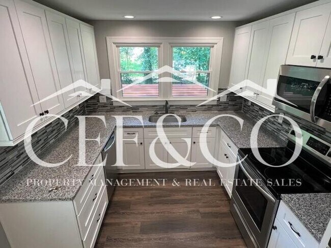 Foto del edificio - Beautiful 3 bedroom home available in Simpsonville