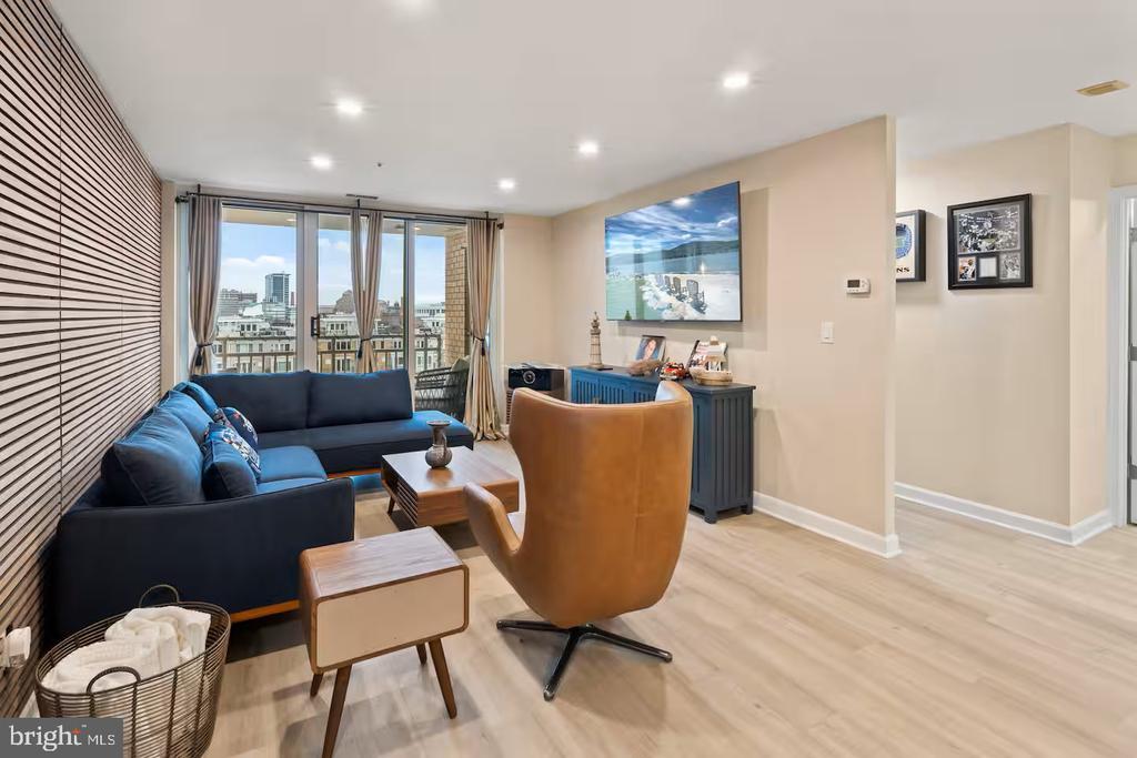 Foto principal - 100 Harborview Dr