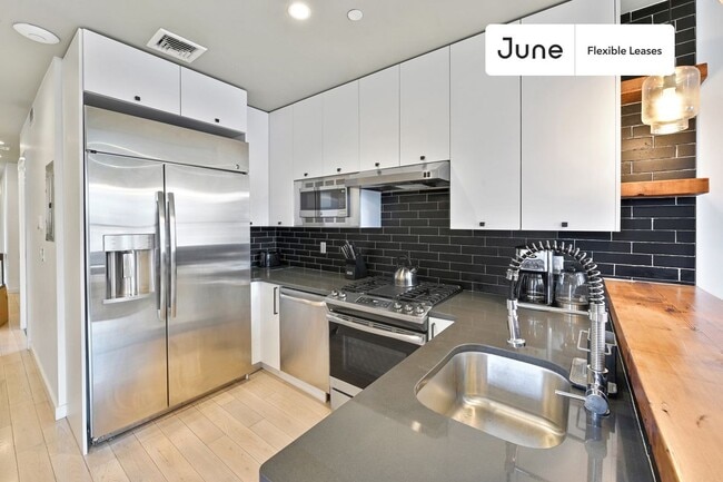 Building Photo - 151 Tompkins Avenue