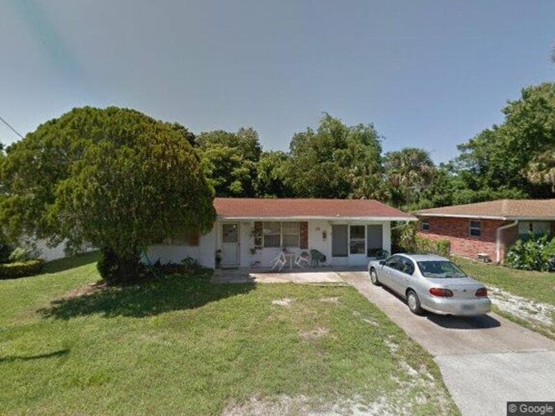 Primary Photo - 305 Joyce St