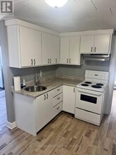 Building Photo - 324 Ridgeway Rd