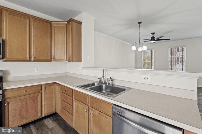 Building Photo - 25390 Shipley Terrace