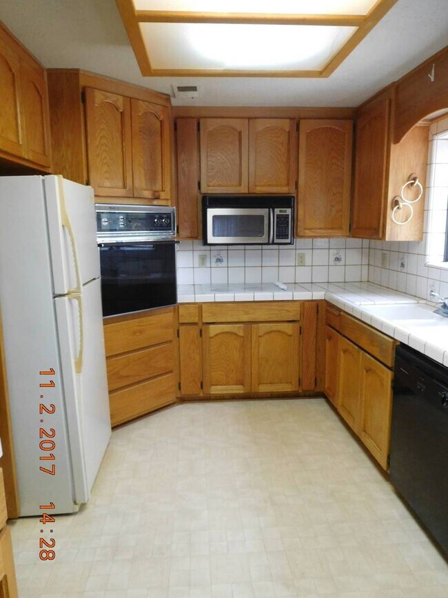 Foto del edificio - Charming 3 Bedroom 2 Bathroom - Pets allowed for $50 per month per pet