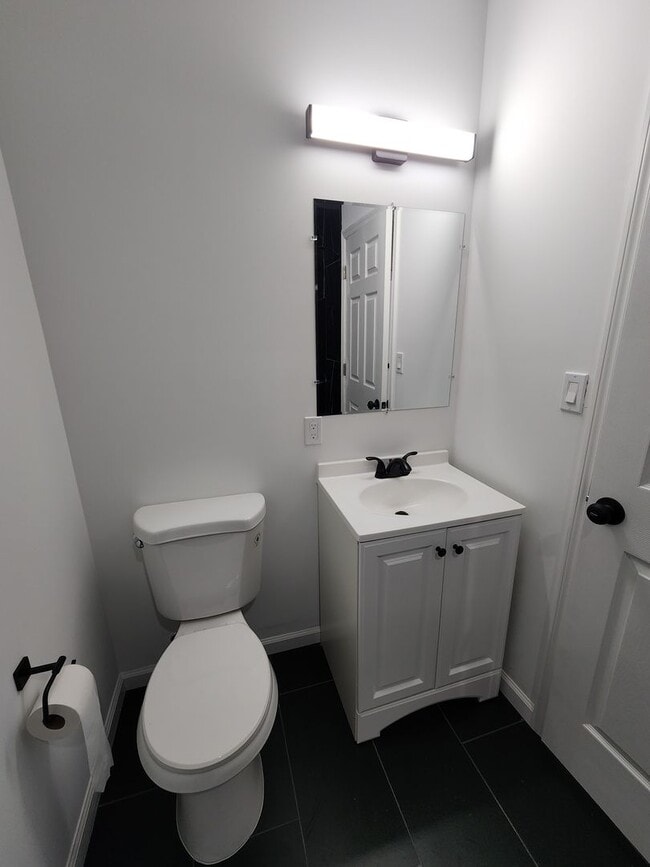 Foto del edificio - 5012 W Stiles St