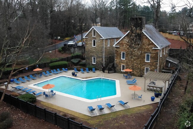 Mill House at East Cobb Apartment Homes - 2575 Delk Rd Marietta, GA ...