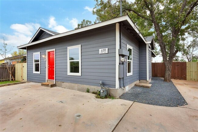 Building Photo - 6311 Felix Ave